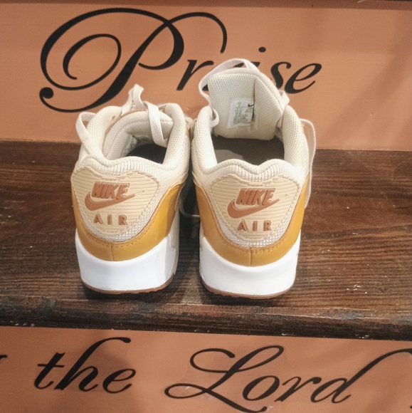 Nike Air Max Sneakers; White, Carmel and Tan. Barely Worn - Picture 2 of 8